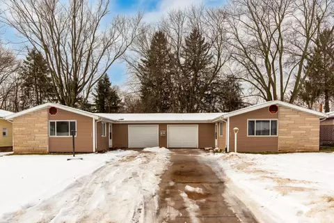 421 S Mechanic St, Berrien Springs, MI 49103