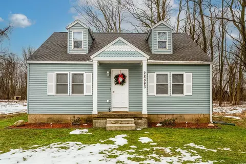 28843 M-40, Paw Paw, MI 49079