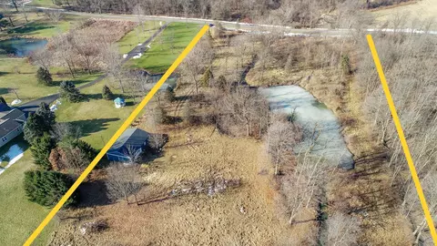 9519 Burgoyne Rd, Oronoko, MI 49103