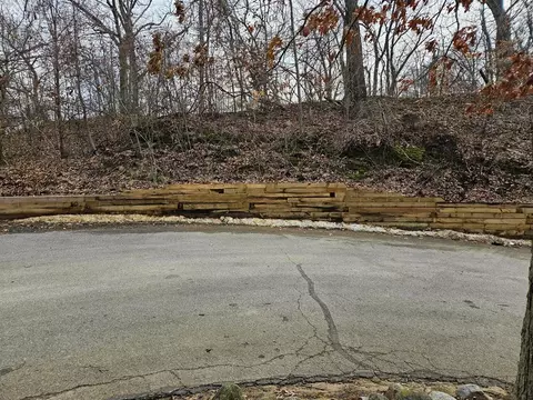 Kramar Court, Bridgman, MI 49106