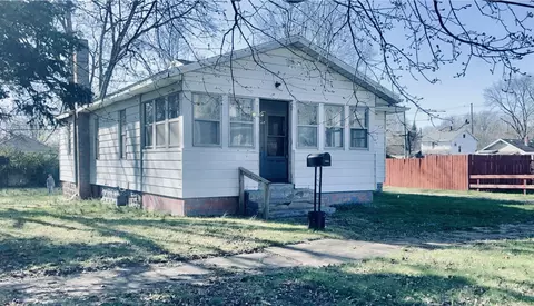 1222 N 9th St, Niles, MI 49120