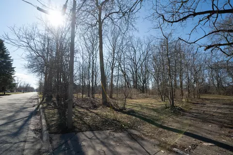 722 St Joseph St, South Haven, MI 49090