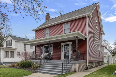 1518 Forres Ave, St. Joseph, MI 49085