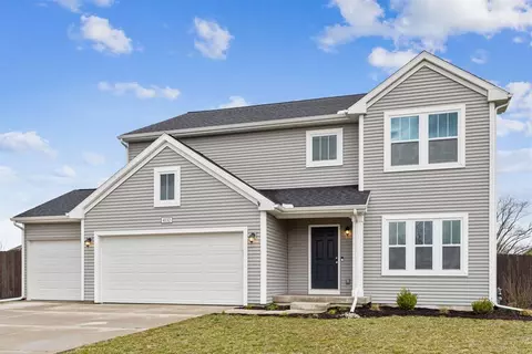 4132 S Royal Curv, St. Joseph, MI 49085