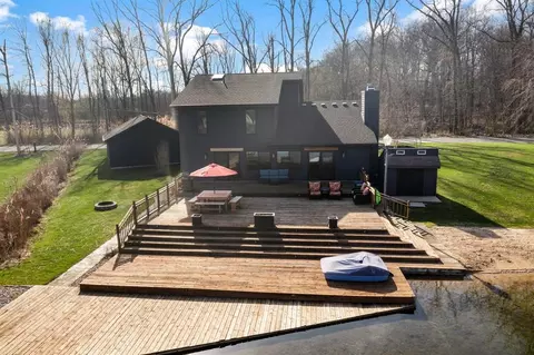 62551 Tulip Tree Ln, Cassopolis, MI 49031