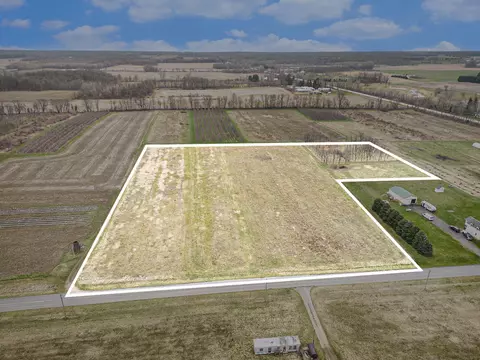 Sinclair Road, Pipestone, MI 49111
