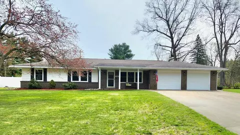 2440 Lone Elm St, Howard, MI 49120