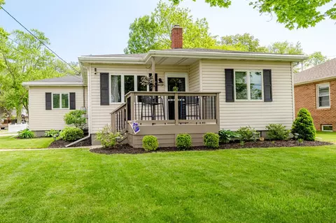 1807 Langley Ave, St. Joseph, MI 49085