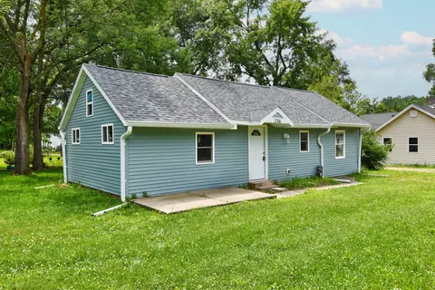 236 Sorin St, Niles, MI 49120