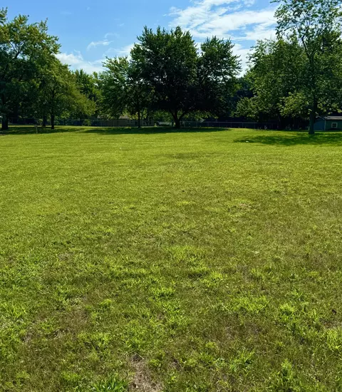 00 Washington, Unknown, MI 49085