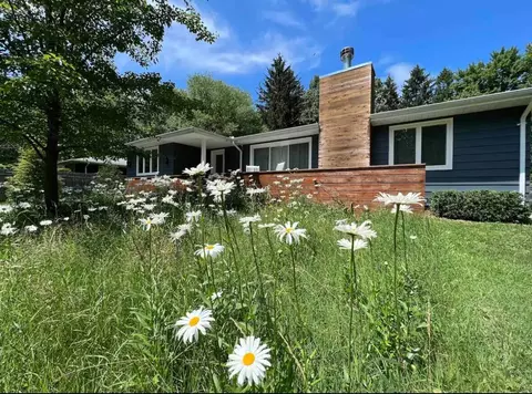 7561 Youngren Rd, Chikaming, MI 49115
