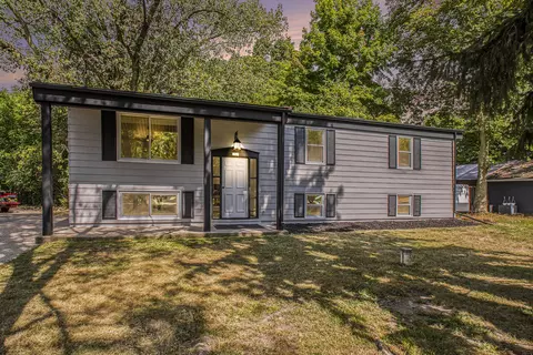 1315 Lawndale Ave, Niles, MI 49120