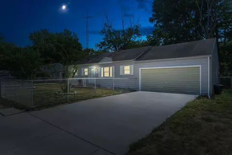 1708 Ferry St, Niles, MI 49120