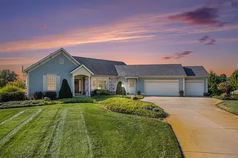 120 Bridle Path Ln, Niles, MI 49120