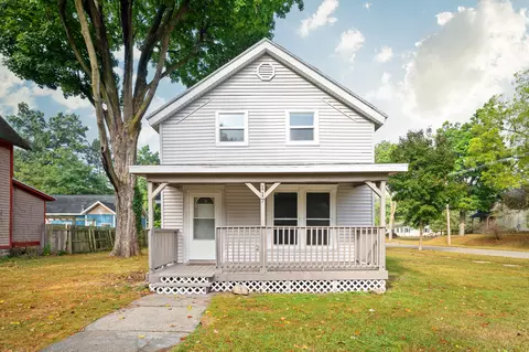117 Hamilton St, Dowagiac, MI 49047