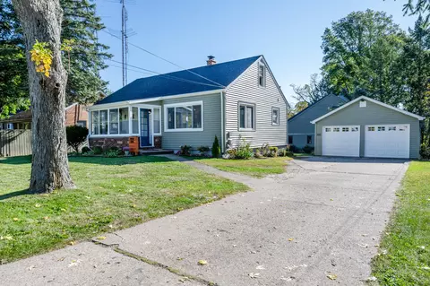 2115 Langley Ave, St. Joseph, MI 49085