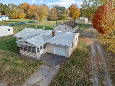 17181 Us 12, Mason, MI 49112