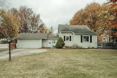 317 Maiden Ln, St. Joseph, MI 49085
