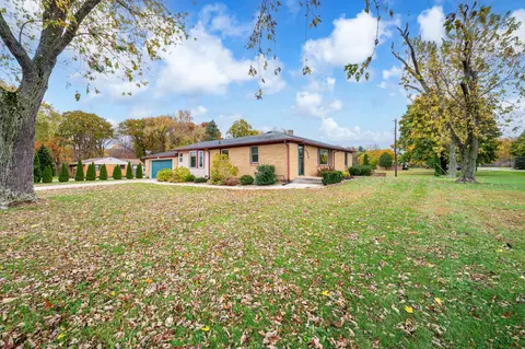 1229 Miners Rd, Royalton, MI 49085
