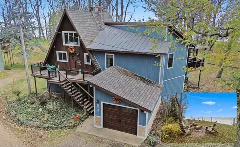 852 Lake Michigan Dr, Casco, MI 49090