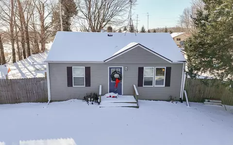 7076 Beaver Dr, Berrien, MI 49111