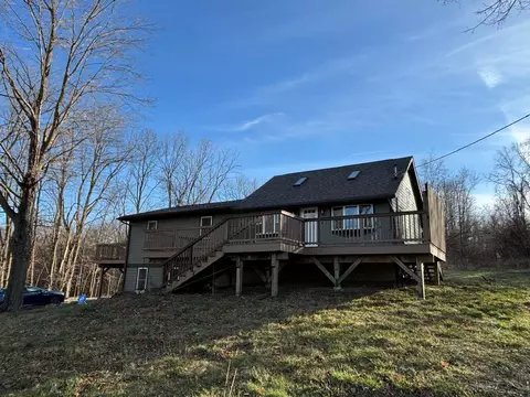 4318 Olive Branch Rd, Galien, MI 49113