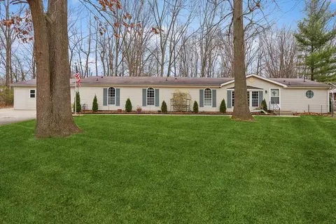 9185 California Rd, Lake, MI 49106