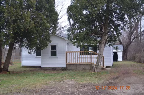 181 Birdie Ave, Benton, MI 49022