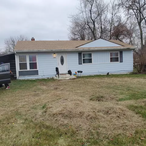 2462 Lawrence Dr, Benton, MI 49022