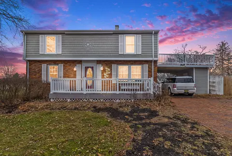 1347 Louis St, Niles, MI 49120
