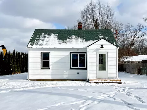 2203 Bicknell Ave, Niles, MI 49120