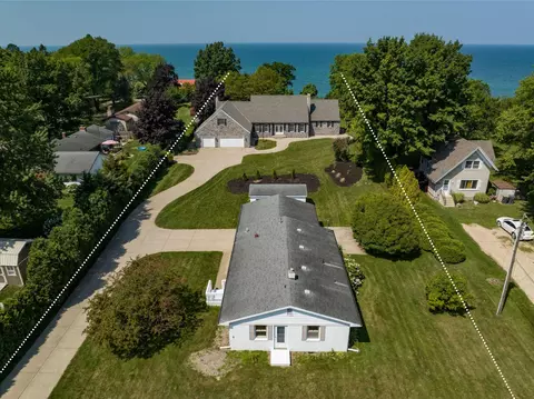 3300 S 3292 S Lakeshore Dr, Shoreham, MI 49085