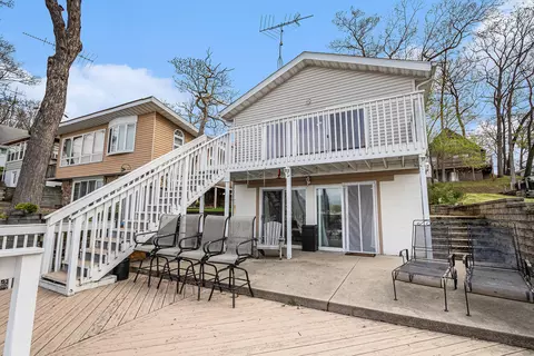 66461 Lakeshore Dr, Keeler, MI 49047