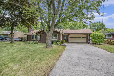 2833 Marilyn Dr, St. Joseph, MI 49085
