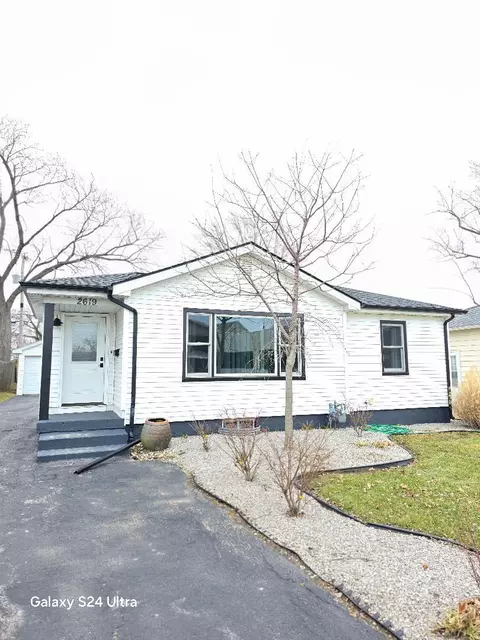 2619 Pixley Ave, St. Joseph, MI 49085