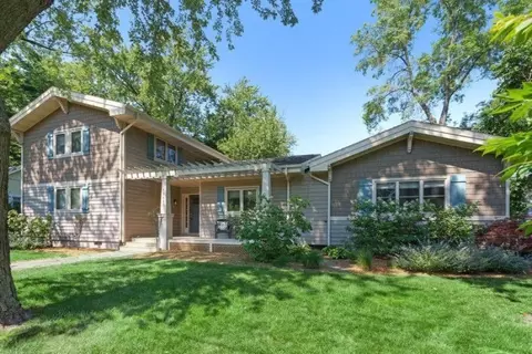 15629 Nannene Ave, Chikaming, MI 49129