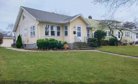 2008 Forres Ave, St. Joseph, MI 49085