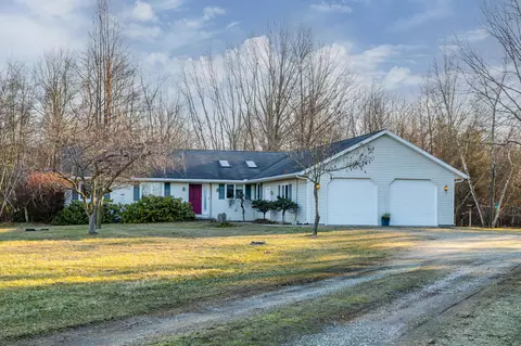 11285 Gast Rd, Lake, MI 49106