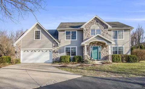 9359 Fox Run, Berrien, MI 49102
