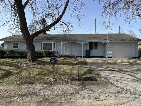 1782 E Ogden Ave, Benton, MI 49022