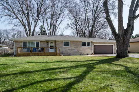 3361 Washington Ave, St. Joseph, MI 49085