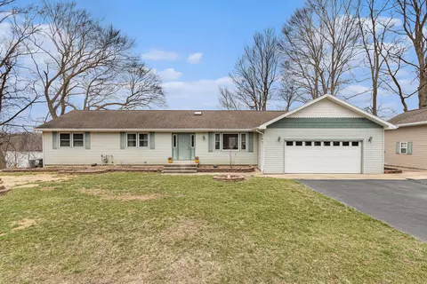 11336 S Lake Chapin Rd, Berrien, MI 49103
