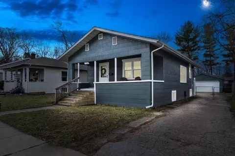 1514 Clarendon Ave, Niles, MI 49120