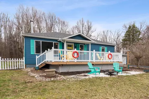 13312 Wilson Rd, New Buffalo, MI 49117