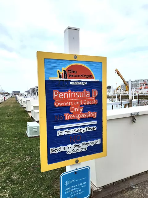 295 D Peninsula Dr, New Buffalo, MI 49117