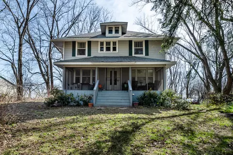4617 River Rd, Sodus, MI 49126