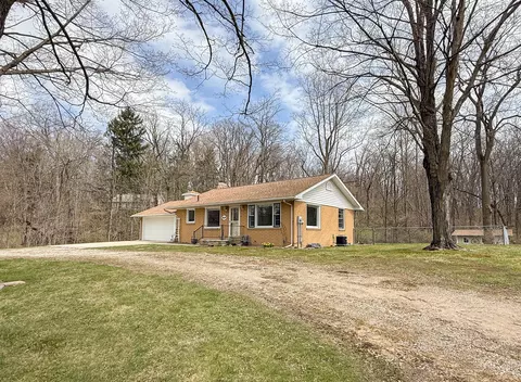 26649 Marcellus Hwy, Wayne, MI 49047