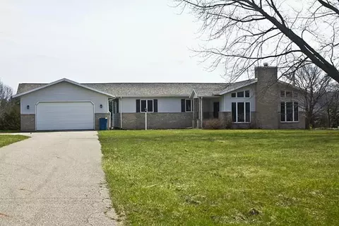 54591 Atwood Rd, Wayne, MI 49047