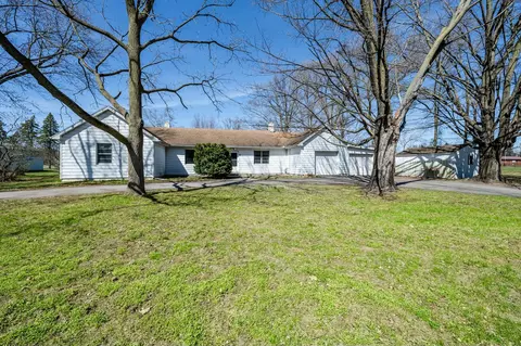 1539 E Nickerson Ave, Benton, MI 49022