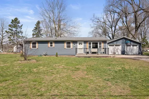 74 Hawley St, Quincy, MI 49082